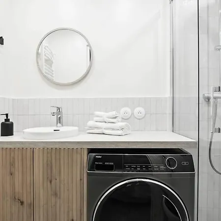 Mykeypers - Cosy & Design Parisian Flat 4p - Batignolles Apartment *